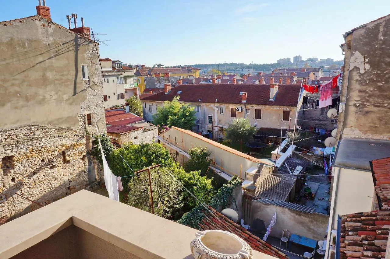 Apartments Epulon Pula